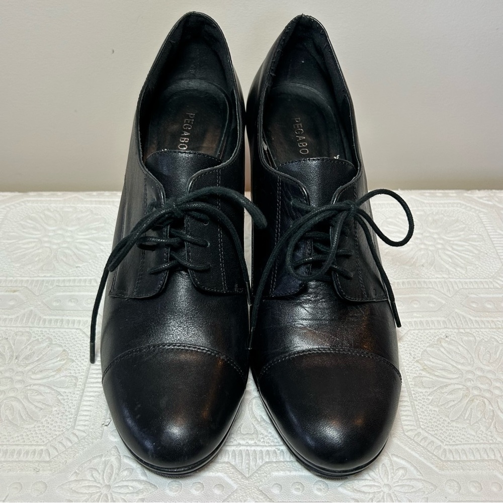 Pegabo Black Leather High Heel Shooties Sz 8.5 EUC - Picture 10 of 12